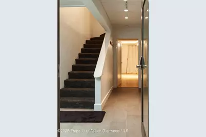 1039 E Cooper Avenue #16A, Aspen, CO 81611 - Photo 30