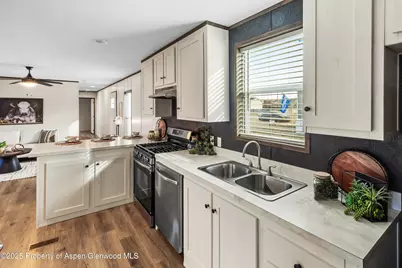 32 Bent Creek Circle, Parachute, CO 81635 - Photo 6