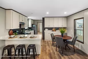 32 Bent Creek Cir, Parachute, CO 81635 - Photo 6