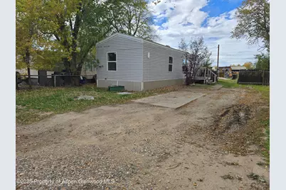 348 Rose Street, Craig, CO 81625 - Photo 4