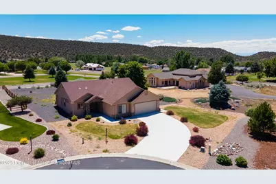 325 SE Cobblestone Court, Cedaredge, CO 81413 - Photo 2