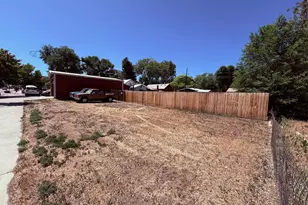 110 N 5th St, Silt, CO 81652 - Photo 8