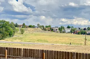 1279 E 17th St, Rifle, CO 81650 - Photo 14