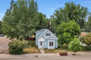 186 E Jefferson Ave, Hayden, CO 81639 - Photo 2