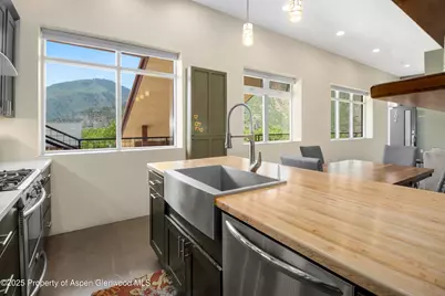 2550 Highway 82 #D204, Glenwood Springs, CO 81601 - Photo 6