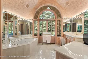 425 W North St, Aspen, CO 81611 - Photo 12