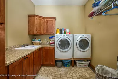 1204 Huebinger Drive, Glenwood Springs, CO 81601 - Photo 20