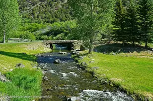 2650 Sweetwater Rd, Gypsum, CO 81637 - Photo 14