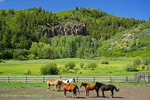 2650 Sweetwater Rd, Gypsum, CO 81637 - Photo 10