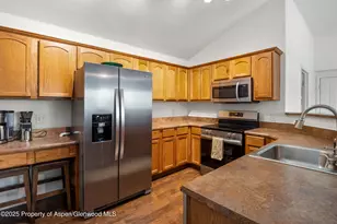 326 River View Dr, New Castle, CO 81647 - Photo 8