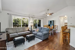 326 River View Dr, New Castle, CO 81647 - Photo 4