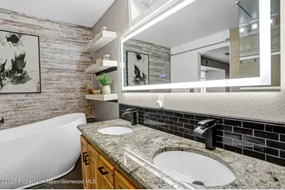 997 E 10th Street, Craig, CO 81625 - Photo 24