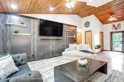 997 E 10th Street, Craig, CO 81625 - Photo 4