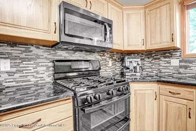 997 E 10th Street, Craig, CO 81625 - Photo 10