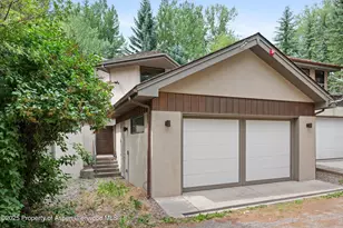 734 W Smuggler St, Aspen, CO 81611 - Photo 32