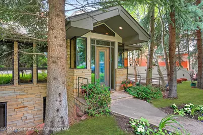 734 W Smuggler Street, Aspen, CO 81611 - Photo 2