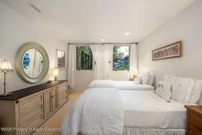 109 Neale Avenue, Aspen, CO 81611 - Photo 34