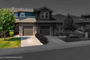 123 Redstone Dr, New Castle, CO 81647 - Photo 2