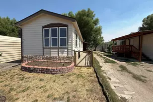 925 W 1st St, Craig, CO 81625 - Photo 2