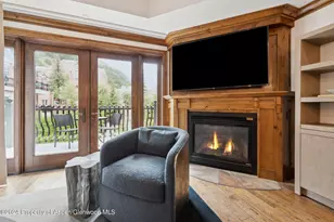 415 E Dean St Unit 22 Week 6, Aspen, CO 81611 - Photo 6