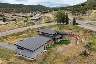 41 Spring View Dr, Glenwood Springs, CO 81601 - Photo 2