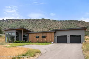 41 Spring View Dr, Glenwood Springs, CO 81601 - Photo 4