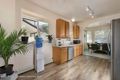 1122 Westlook Drive, Glenwood Springs, CO 81601 - Photo 10