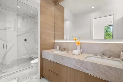 219 W Bleeker Street, Aspen, CO 81611 - Photo 32