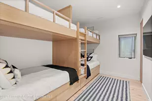 219 W Bleeker St, Aspen, CO 81611 - Photo 40