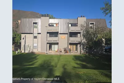1527 Blake Avenue #211, Glenwood Springs, CO 81601 - Photo 1