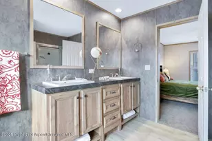 200 W 20th St, Rifle, CO 81650 - Photo 12