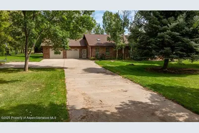 3724 County Road 214, Silt, CO 81652 - Photo 6