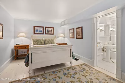 200 W Hopkins Avenue, Aspen, CO 81611 - Photo 16