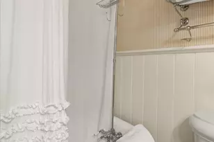 200 W Hopkins Ave, Aspen, CO 81611 - Photo 24