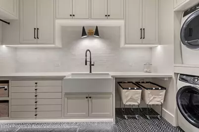 134 E Bleeker Street, Aspen, CO 81611 - Photo 26