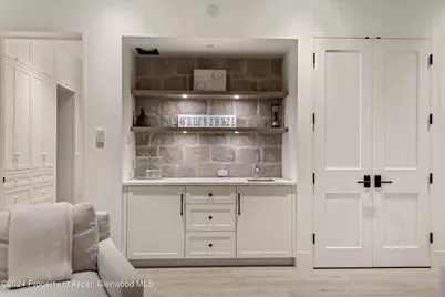 134 E Bleeker Street, Aspen, CO 81611 - Photo 24