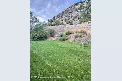228 N 7th Street, New Castle, CO 81647 - Photo 6