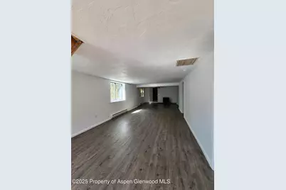 532 W Main Street, New Castle, CO 81647 - Photo 2