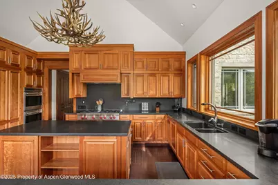 6889 Capitol Creek Road, Snowmass, CO 81654 - Photo 16