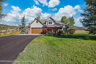 264 S Oak Way, Glenwood Springs, CO 81601 - Photo 2