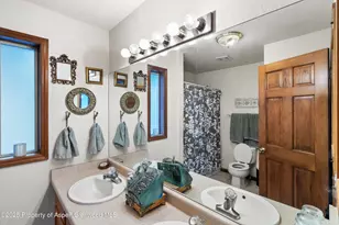 310 Mesquite Ct, New Castle, CO 81647 - Photo 12