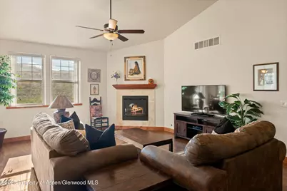 100 N Wildhorse Drive, New Castle, CO 81647 - Photo 4