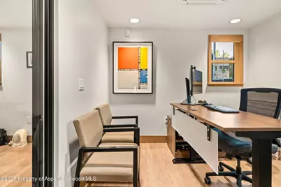 122 W Main Street, Aspen, CO 81611 - Photo 38