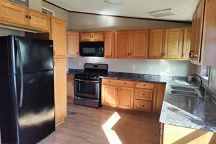 200 W 20th St, Rifle, CO 81650 - Photo 12