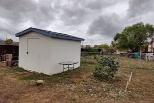 200 W 20th St, Rifle, CO 81650 - Photo 2