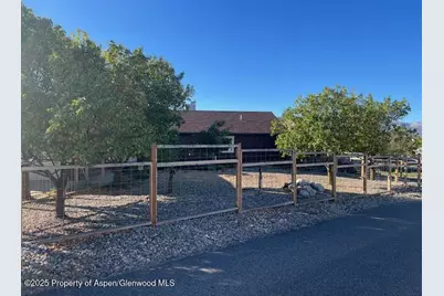 211 28th Court, Rifle, CO 81650 - Photo 6