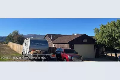 211 28th Court, Rifle, CO 81650 - Photo 2