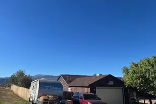 211 28th Ct, Rifle, CO 81650 - Photo 2