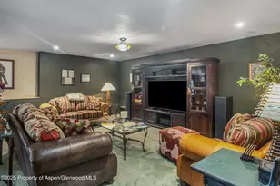 838 Mountain View Dr, New Castle, CO 81647 - Photo 10