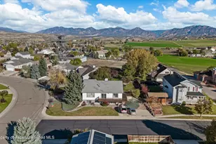 1546 E 12th St, Rifle, CO 81650 - Photo 6